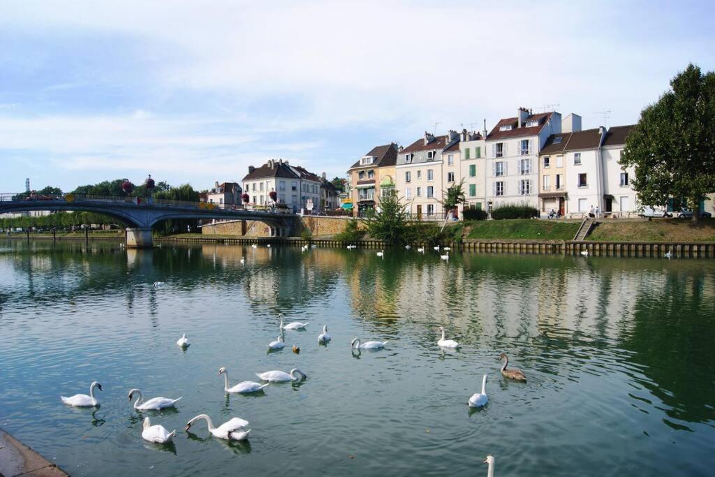 Lagny Coeur De Ville Avec Parking+Gare A Proximite De Disney Et Paris מראה חיצוני תמונה